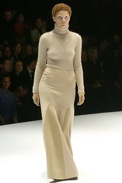 Look 18